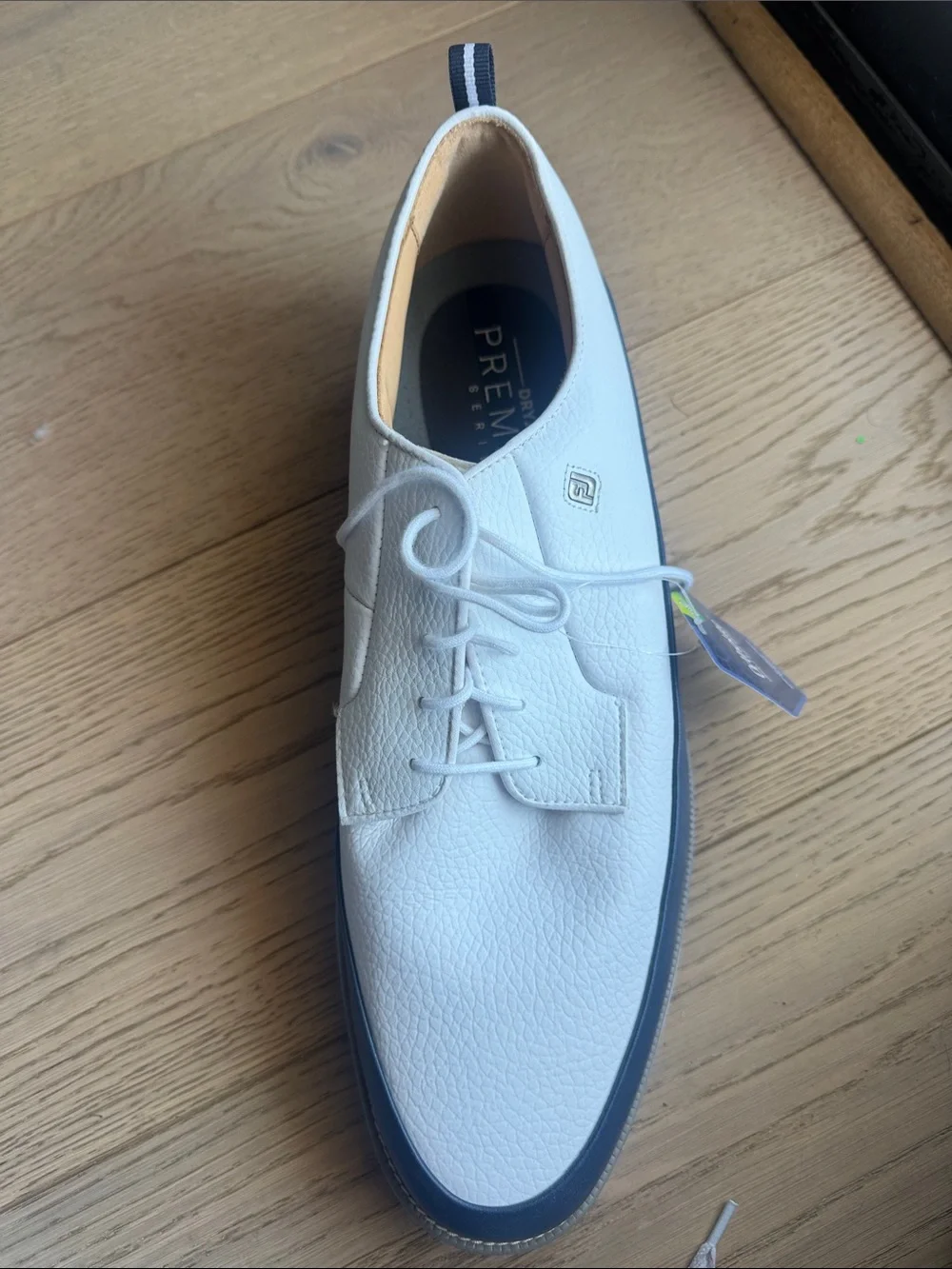 Golf Shoe —— FootJoy White Leather Derby with Navy-Trim Sole